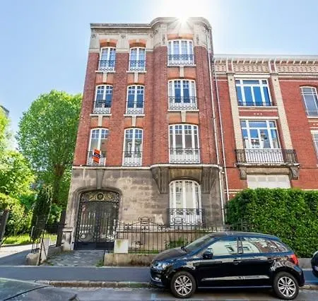 Spacious 3 Bedrooms 135 M & Privative Parking Appartement Lille