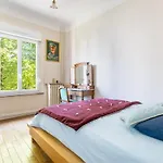 Spacious 3 Bedrooms 135 M&privative Parking Apartamento *